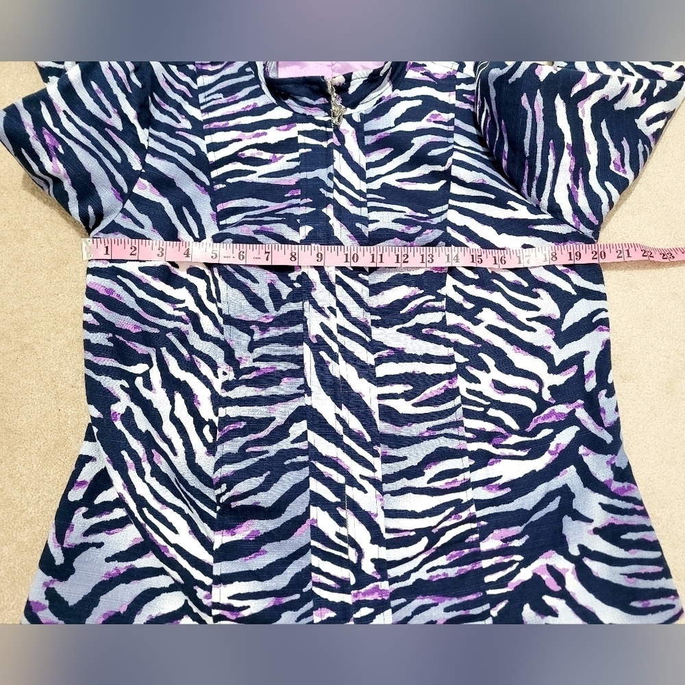 Susan Graver Women’s Zip Front Jacket Size Medium Zebra Print Purple Navy Lined - Picture 10 of 16